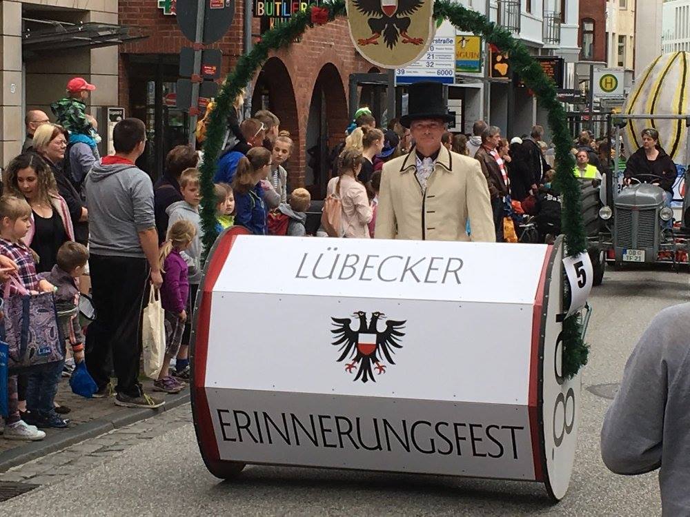 Festumzug zum Lübecker Volks- und Erinnerungsfest