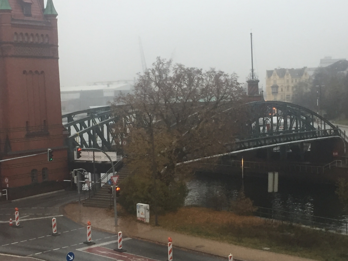 Lübecker Hubbrücke