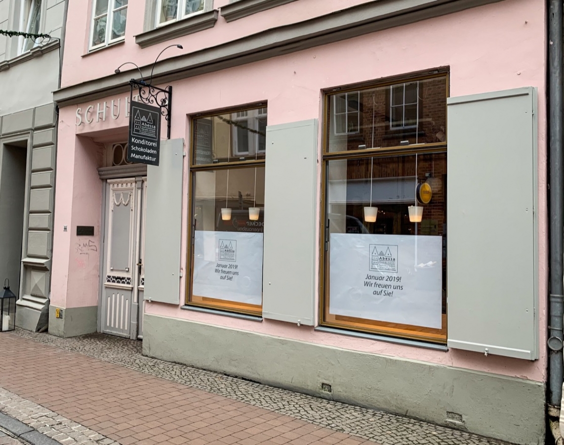 Abessa Neueröffnung in Lübeck