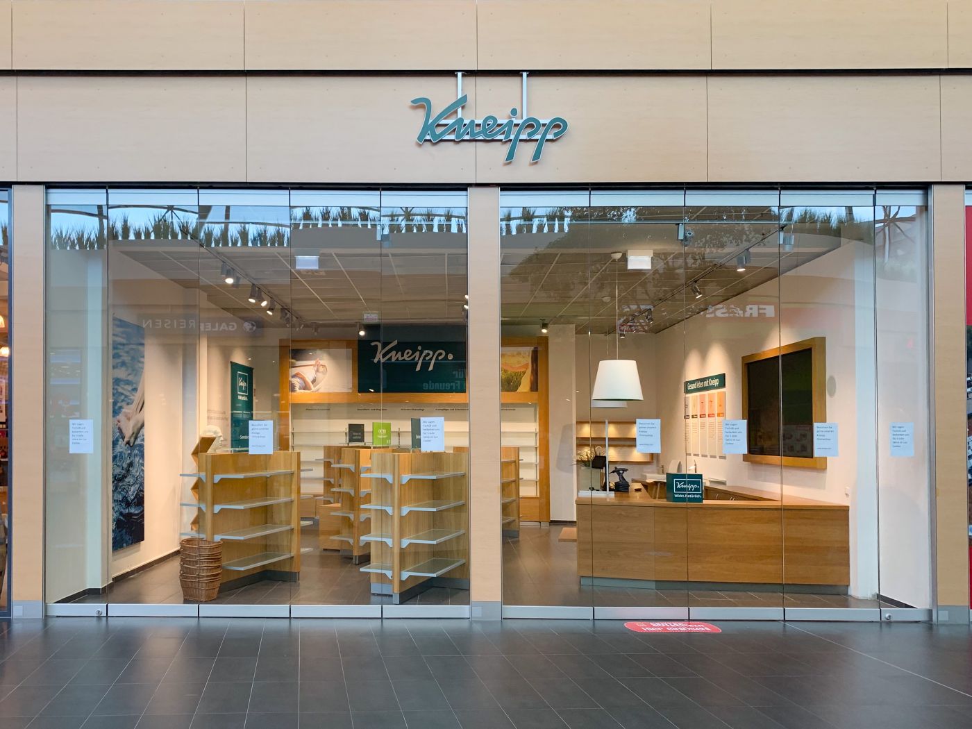 Kneipp Store im LUV Shopping Lübeck