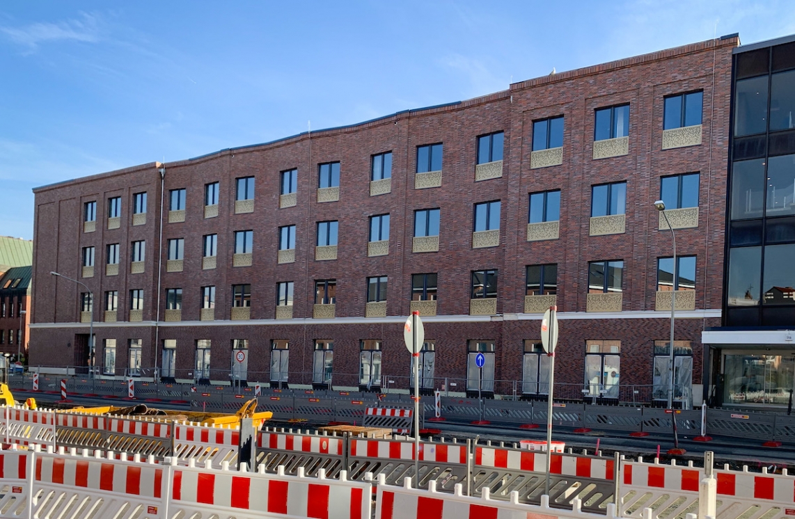 Im ehemaligen Verwaltungsgebäude der Stadtwerke eröffnet 2020 ein NinetyNine Hotel